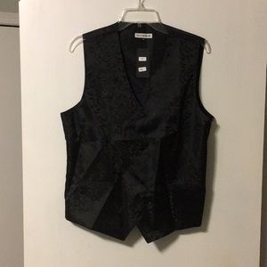 Wanne Black Flowery Vest